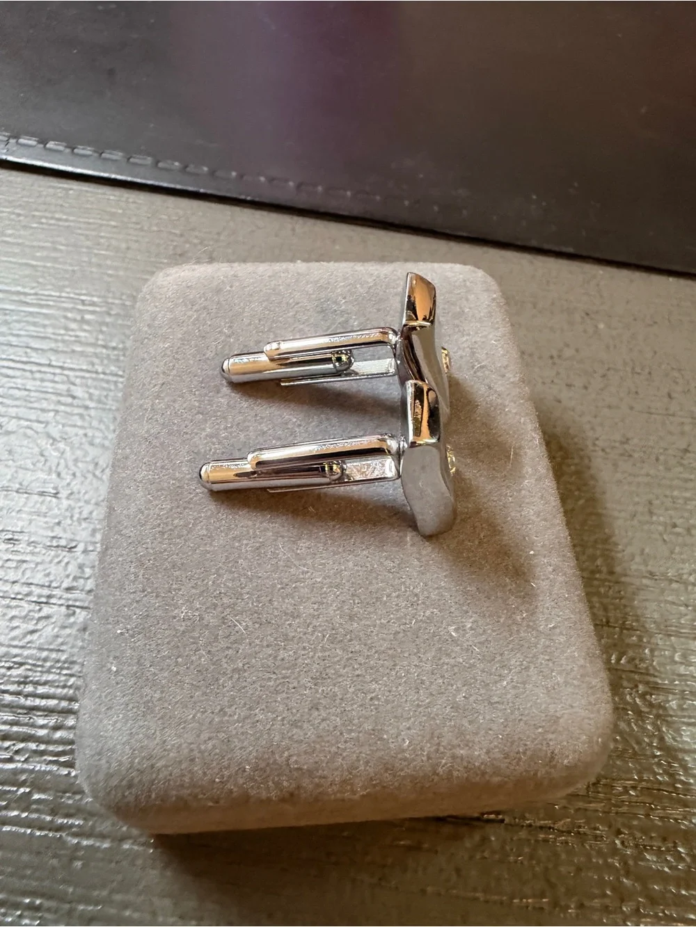 Vintage Silver-Tone Accent Cuff Links
